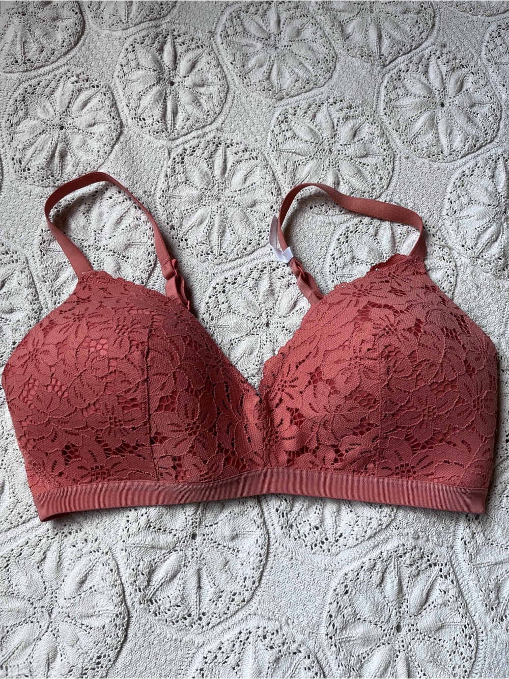 NWOT Aerie wireless bra lace pink coral rose 36D bralette comfort floral